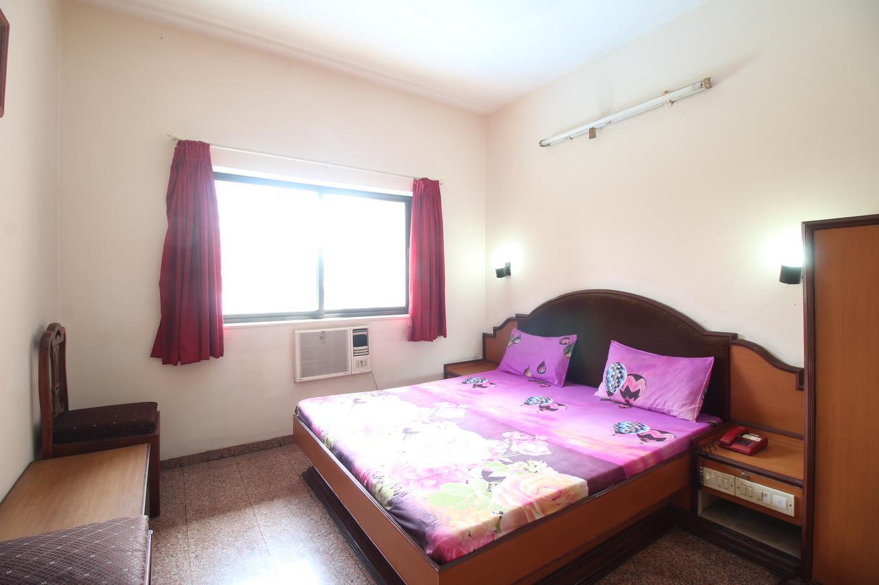Soubhagya Inn Silvassa Zewnętrze zdjęcie