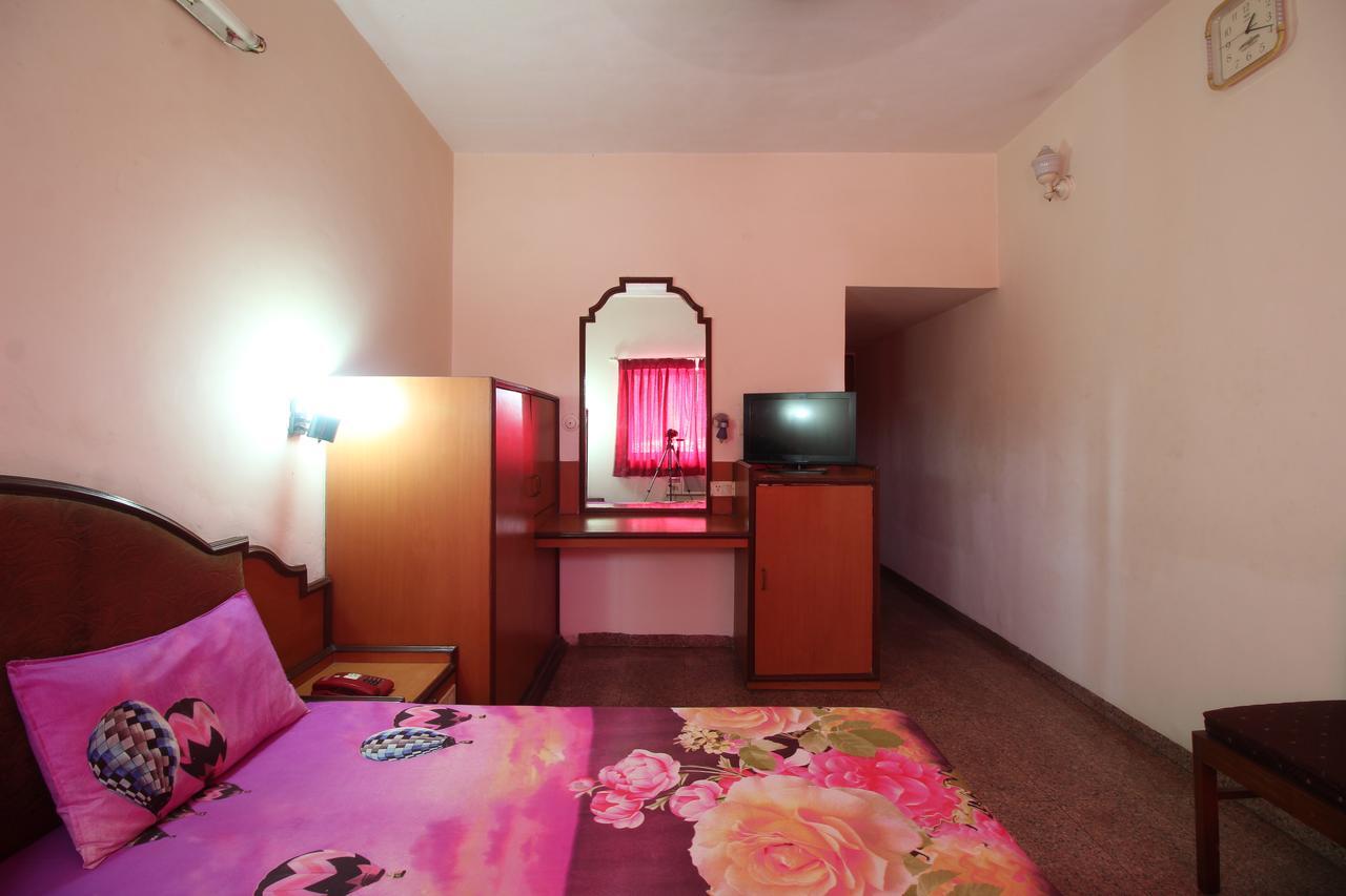 Soubhagya Inn Silvassa Zewnętrze zdjęcie