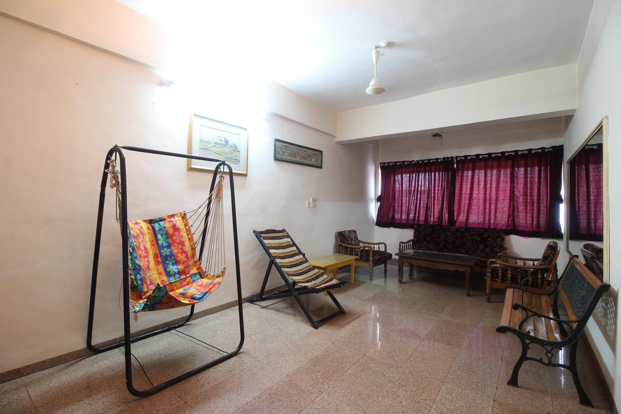 Soubhagya Inn Silvassa Zewnętrze zdjęcie