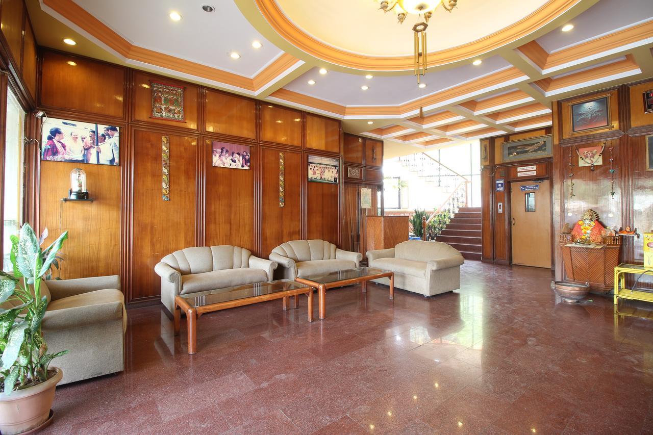 Soubhagya Inn Silvassa Zewnętrze zdjęcie