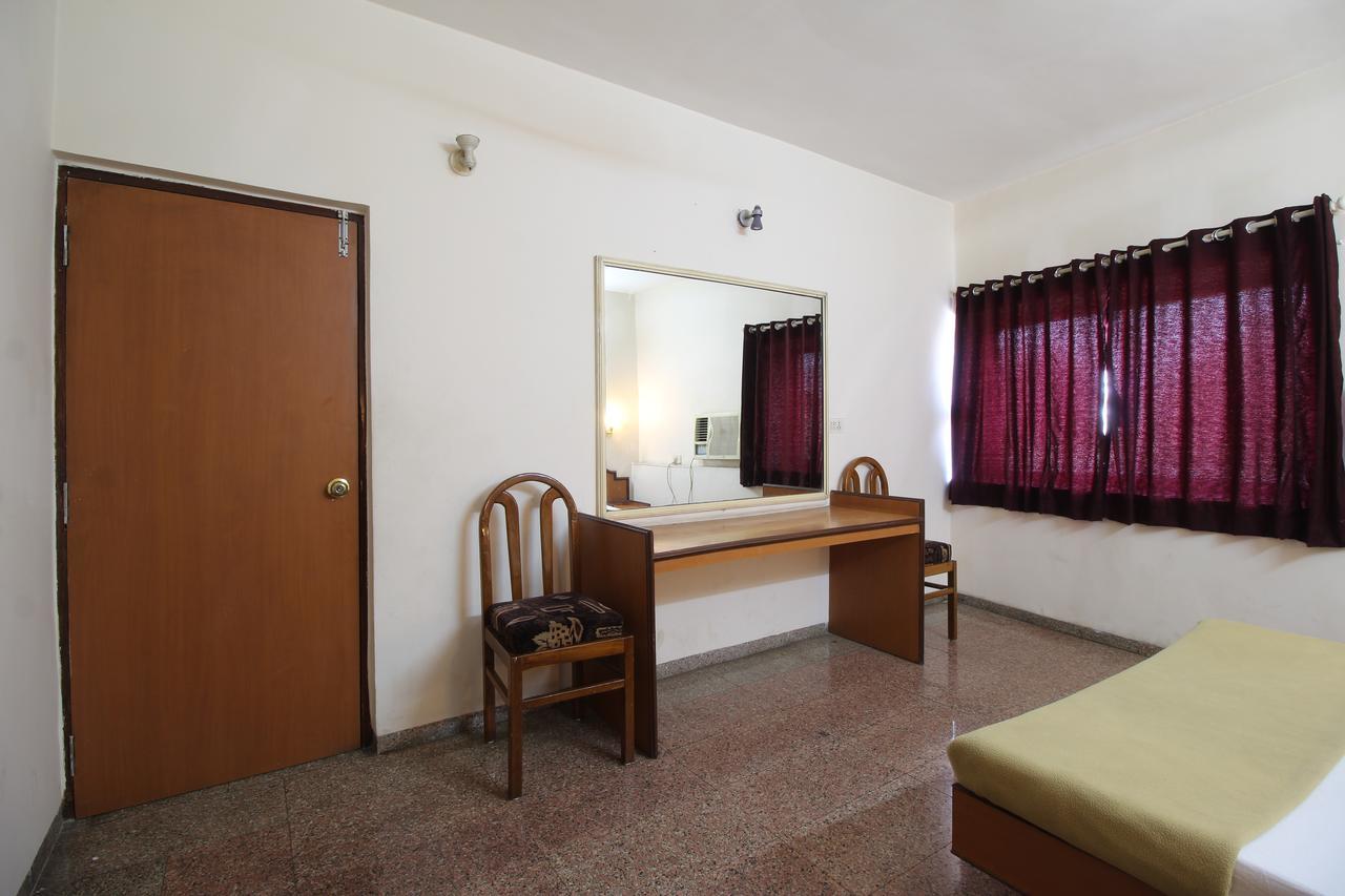 Soubhagya Inn Silvassa Zewnętrze zdjęcie